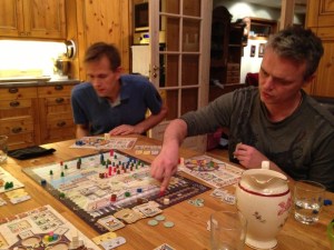 Mye aktivitet og mye å holde styr på i Trajan.