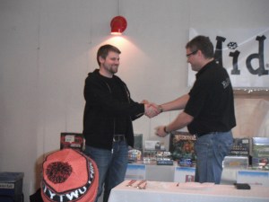 Ingen over, Ingen ved siden - det finnes bare en Takras:-)