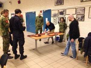 Det knipses godt og morsomt i PitchCar