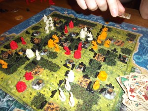 Sveinmains hvite hær er stoppet av fredelige naboer.