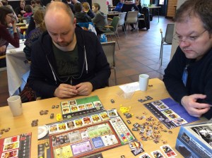 Manhattan Project er et kult spill med mange muligheter.