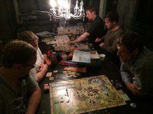 Langbord med Tzolkin og Caverna!