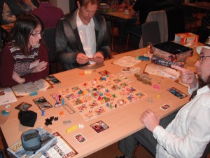 Hollender fikk jernteppe midt i Five tribes