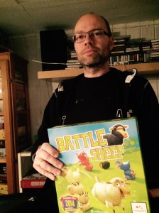 Battle sheep: Voksent spill - barnslig cover