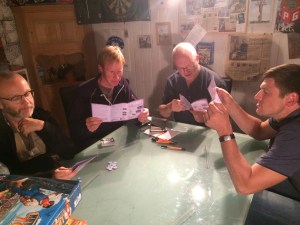 Hanabi: reglene er lettere enn man skulle tro her....