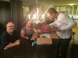 Adams matpakke nå også med spil?!