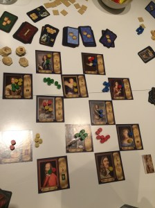 12 adlige som en må prøve å få innflytelse over, så en igjen får fordeler. 