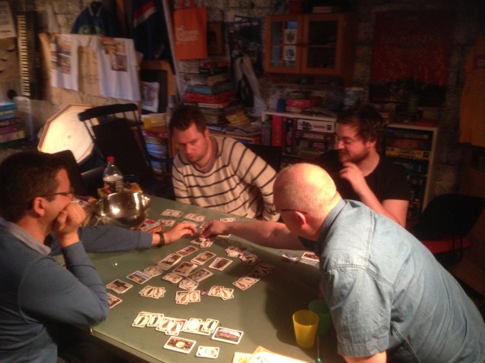 I fravær av Saulius var det Kjell Henrik som måtte passe på at ingen(Peter) jukset!