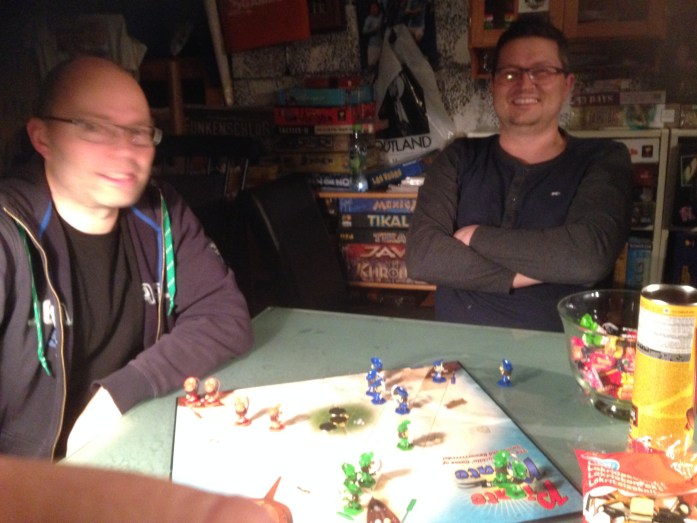 Kjekt piratspill for 3 personer!