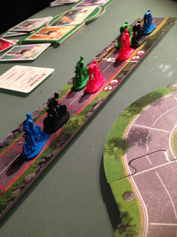 Det drar seg til på slutten da det skorter på krefter hos enkelte ryttere...