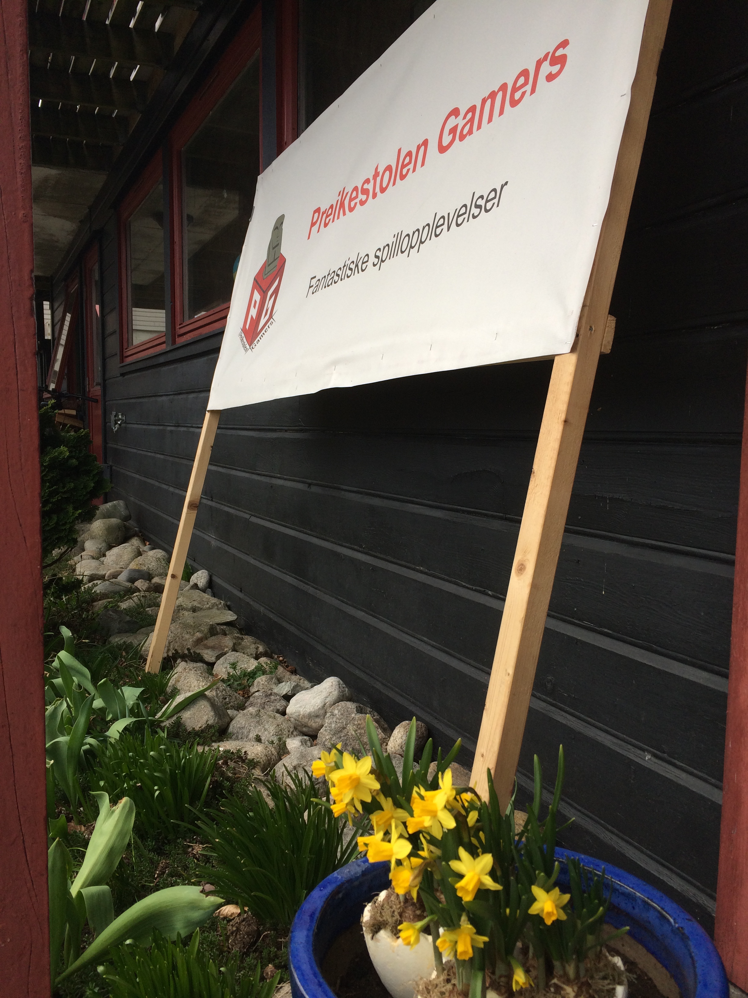 F2004877-0BC3-4425-8247-B10313E72401