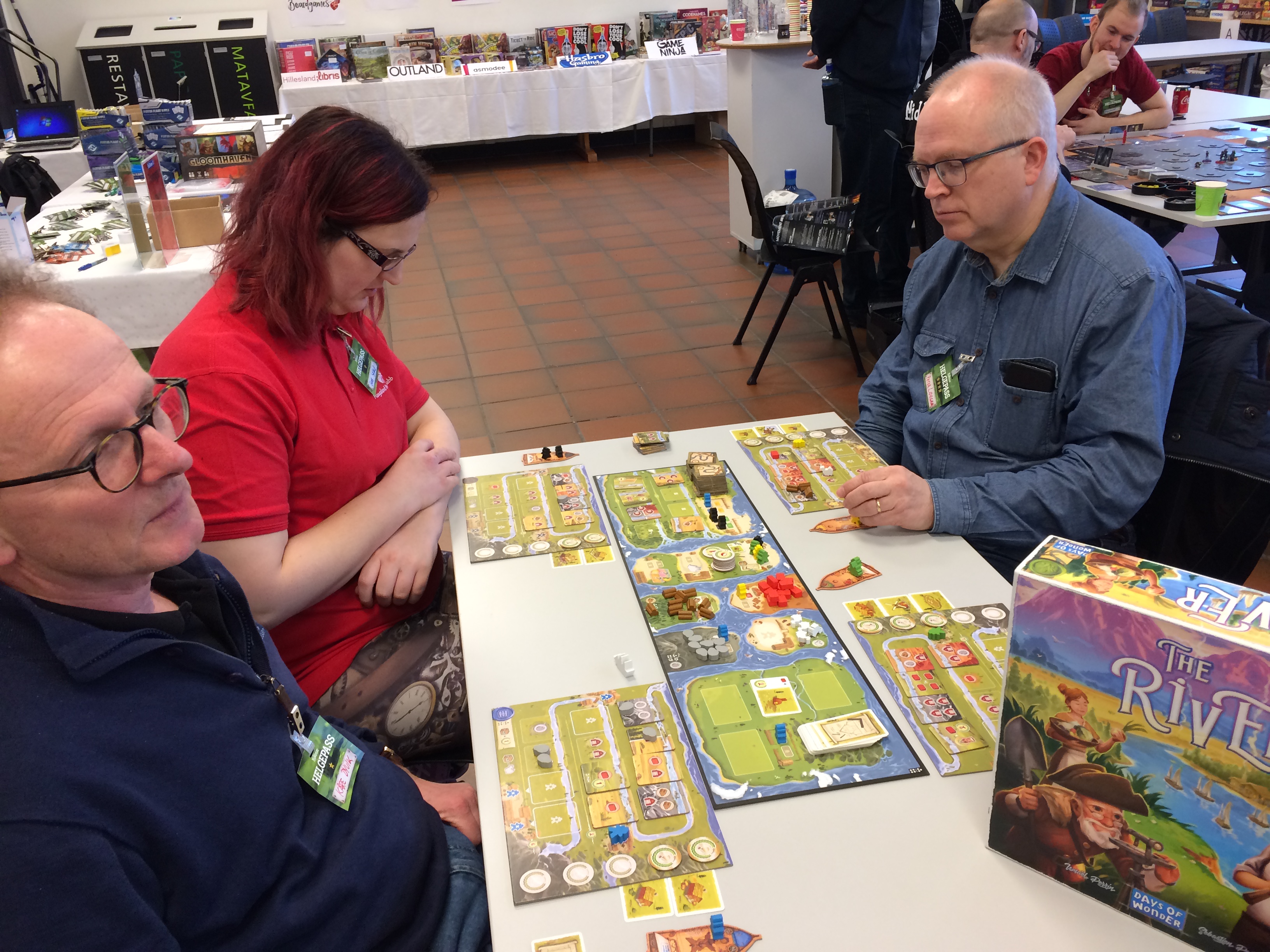 E521DDEE-F685-4C33-9CF6-BC405B1D2279