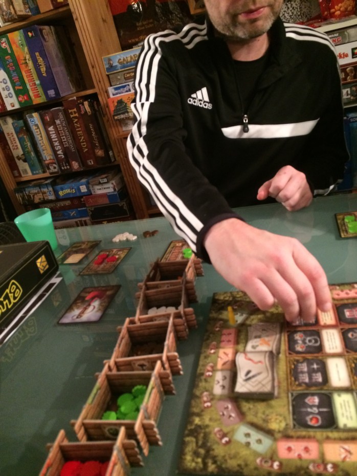 9BC6E826-2679-4D58-A2A1-0642B2648C23