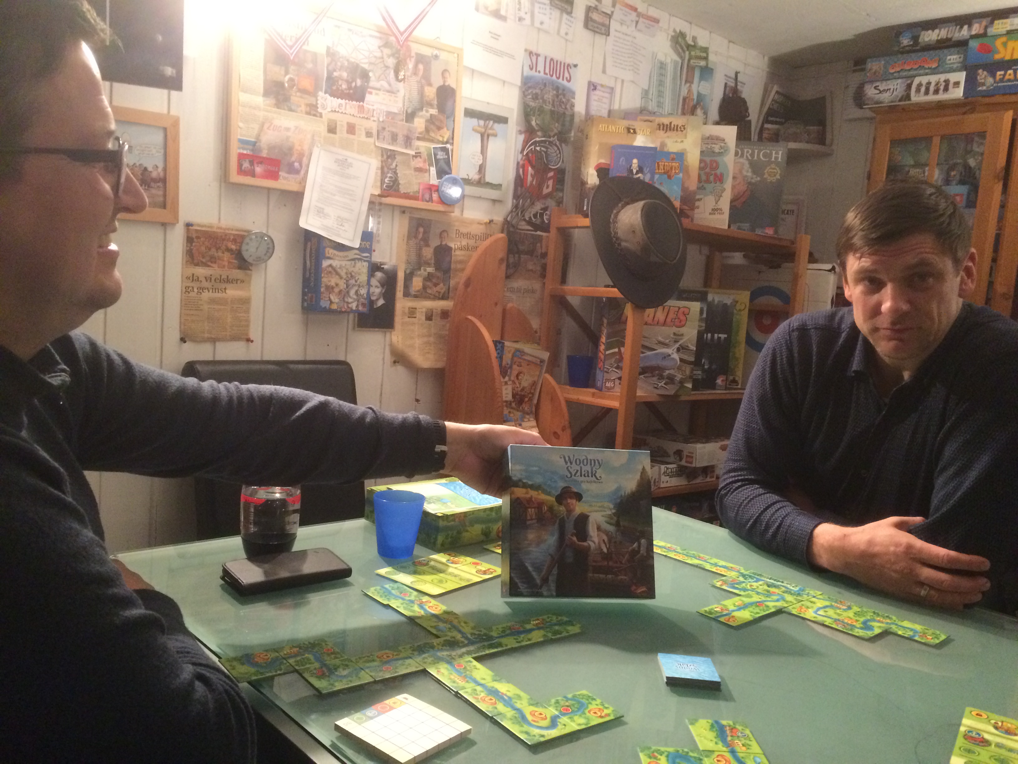 06927FF3-E6AB-4455-A4BA-601239403834